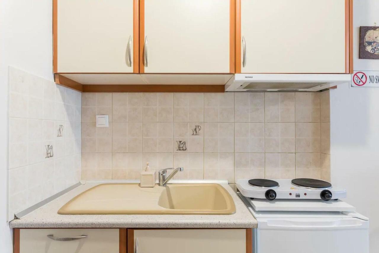 Central Studio! Fiber Wifi, Ac, Private, Self Check-In! Салоники Экстерьер фото